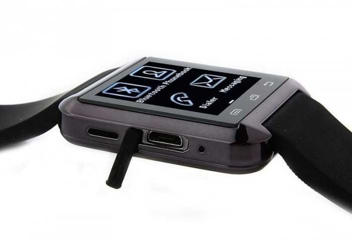 Le Pentafilm est une smartwatch moderne et complète à un bon prix.